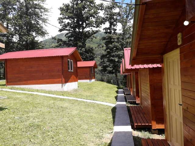 Кемпинги Ethno Village Koljeno Camp & Bungalows Андриевица-3