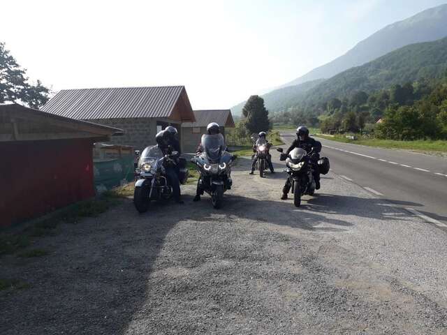 Кемпинги Ethno Village Koljeno Camp & Bungalows Андриевица-20